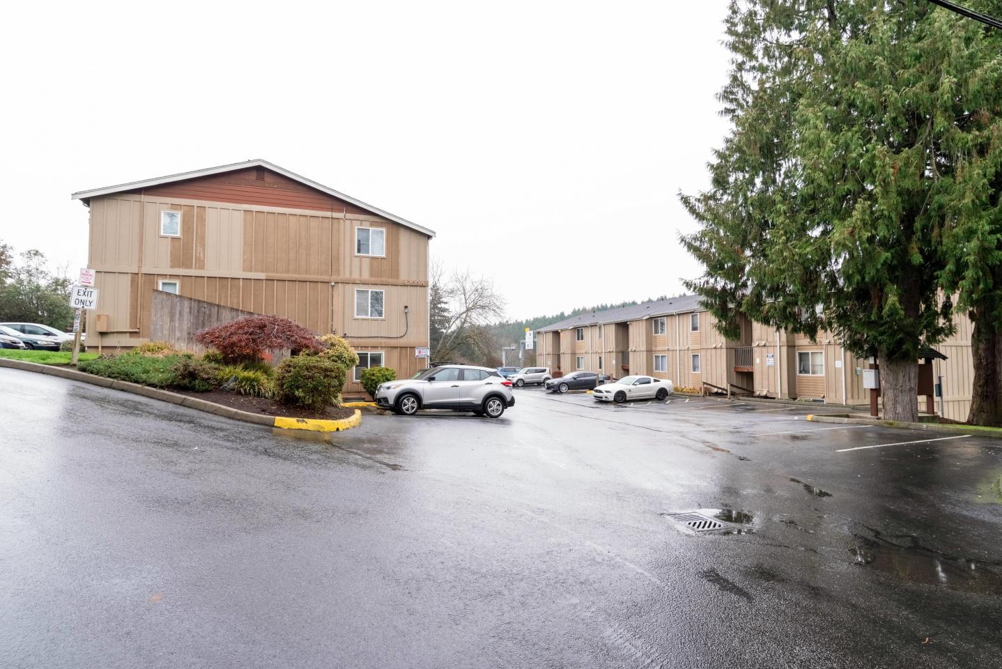 Cheney Heights Image 27