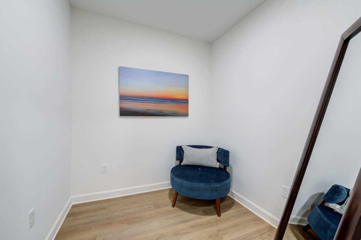 Taryn at 401 Image 27