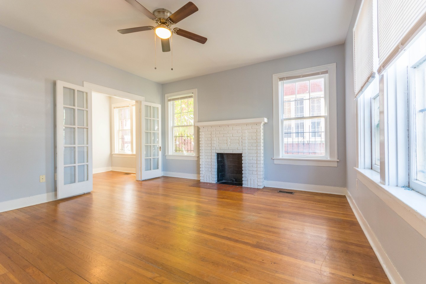 State Street Apartments Image 6