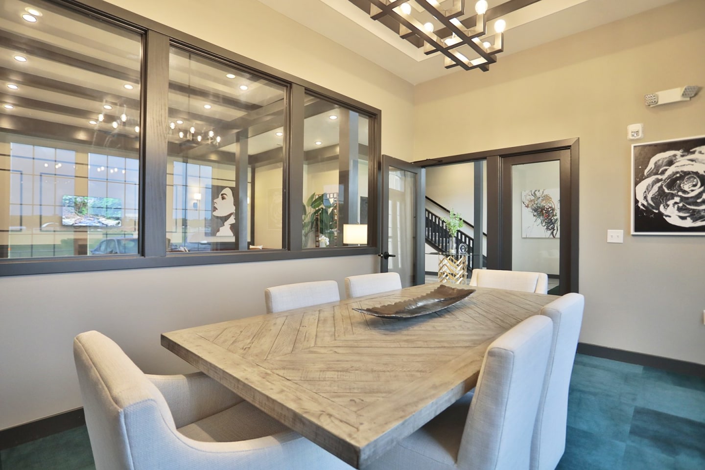 Element Oakwood Image 19