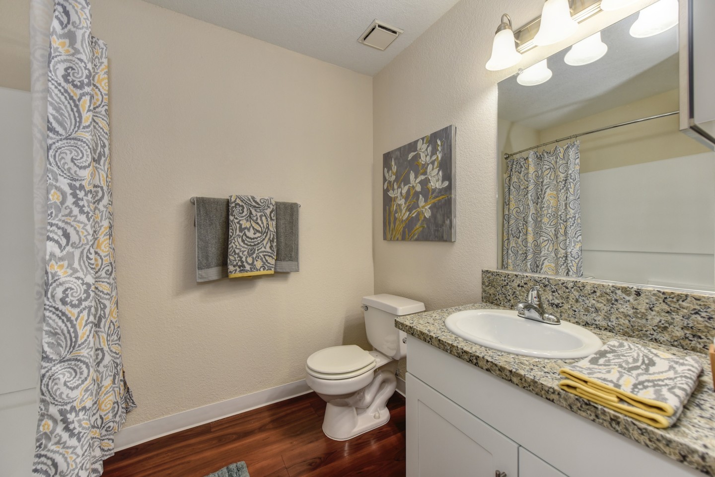 Monte Bello Apartments Image 10