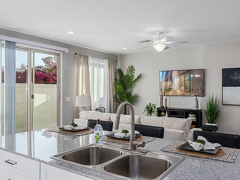 Luna Bear ARA Residences Image 7