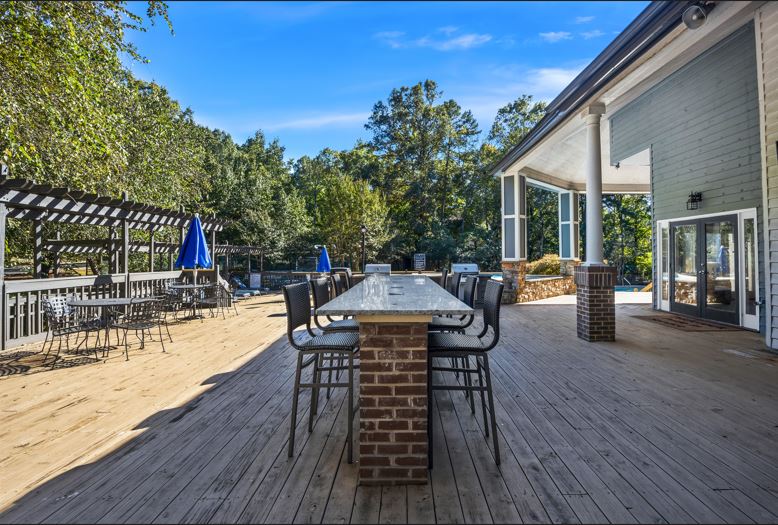 University Ridge Image 28