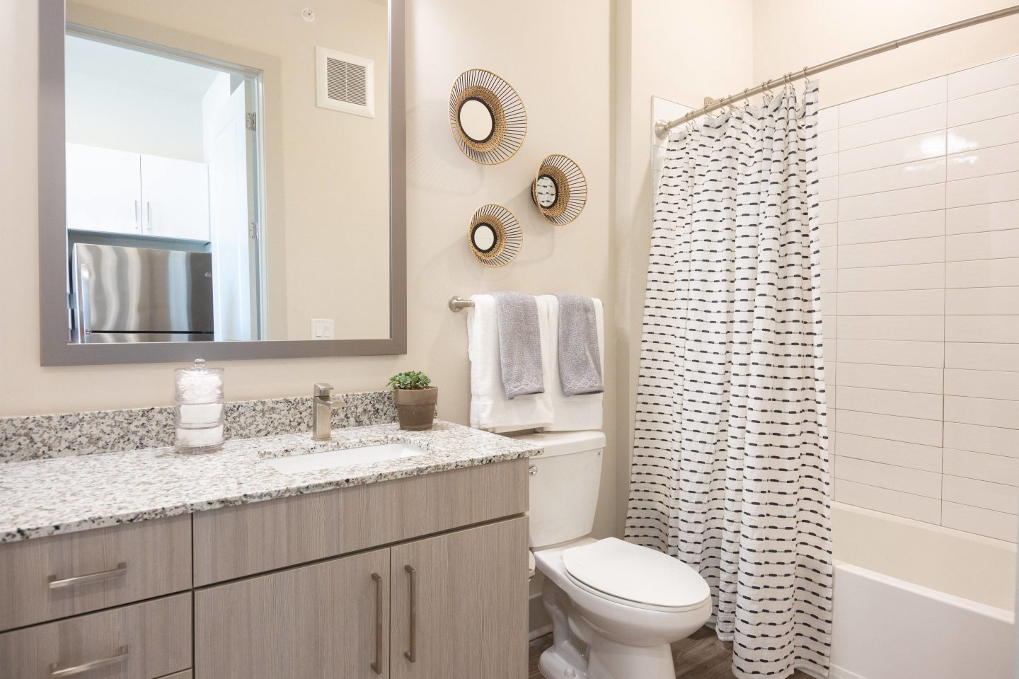 The Landing Residences Image 26