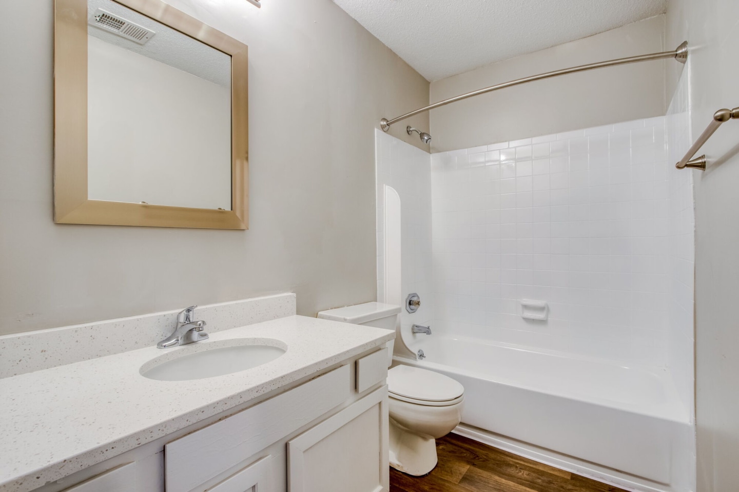 Ellevate North Charleston Image 11