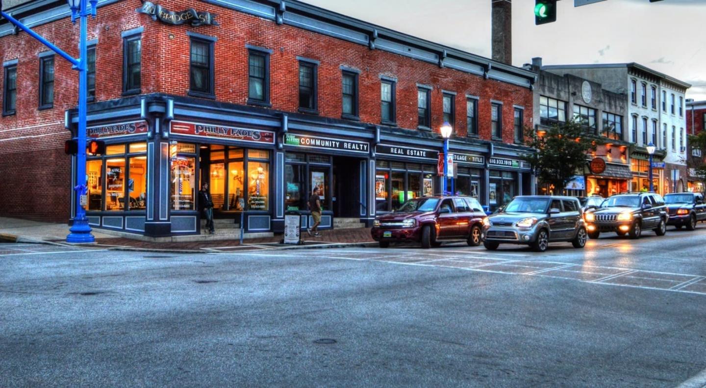 Phoenix Village Image 17