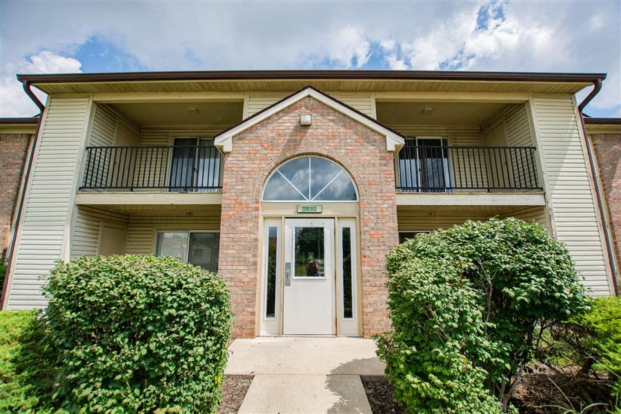 Creekside Square I & II Image 22