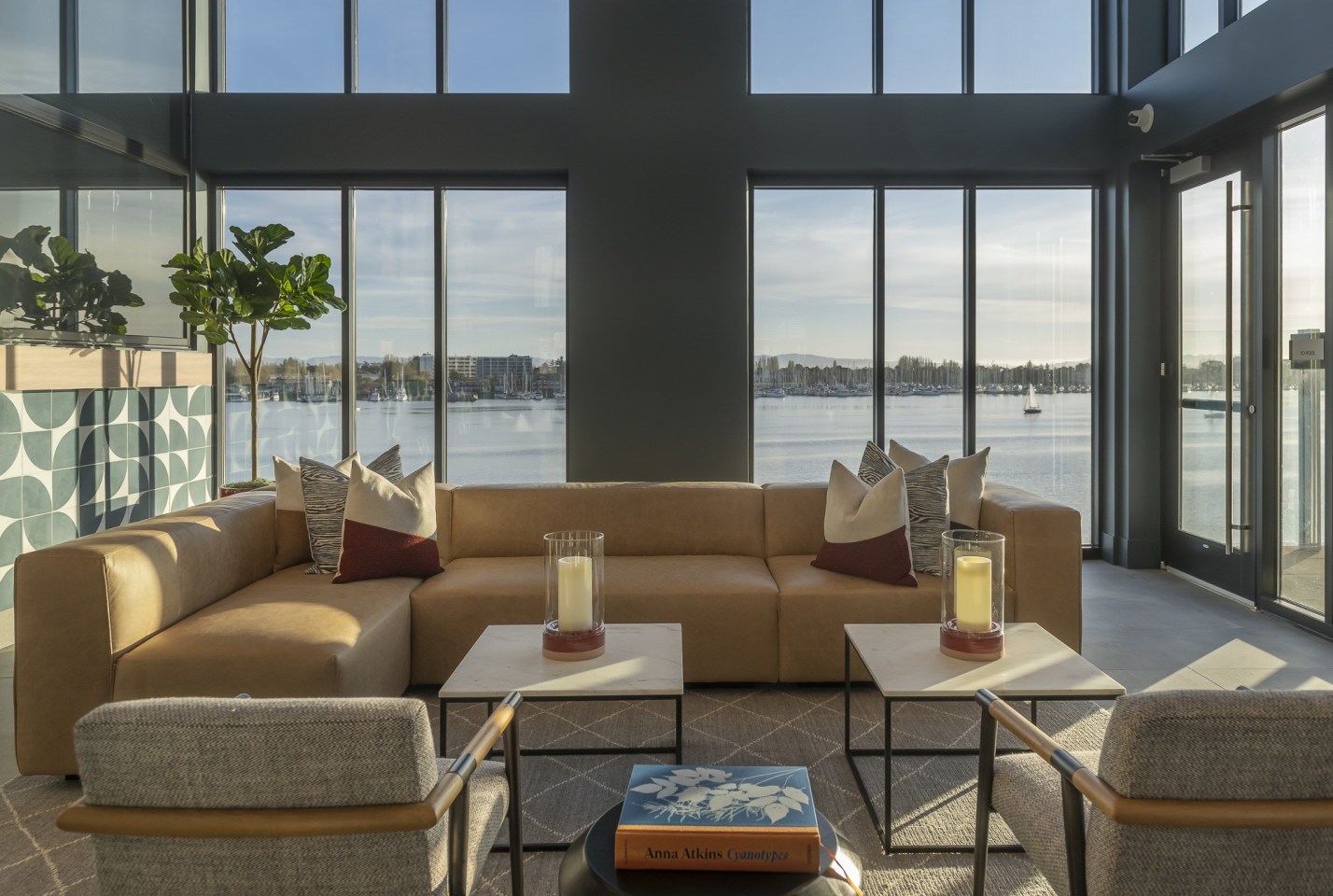 Portico Oakland Waterfront Image 9
