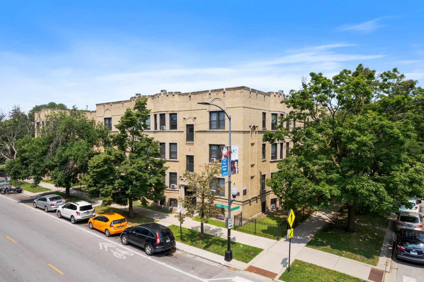 4600 North Winchester Ave. Image 1