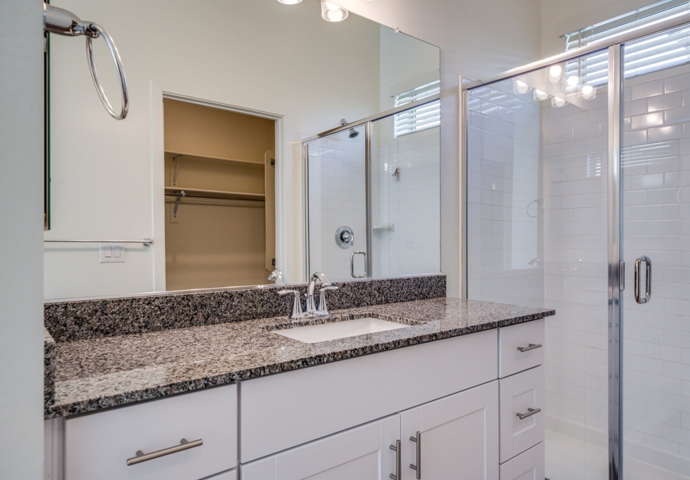 Crismon Gateway Rentals Image 8