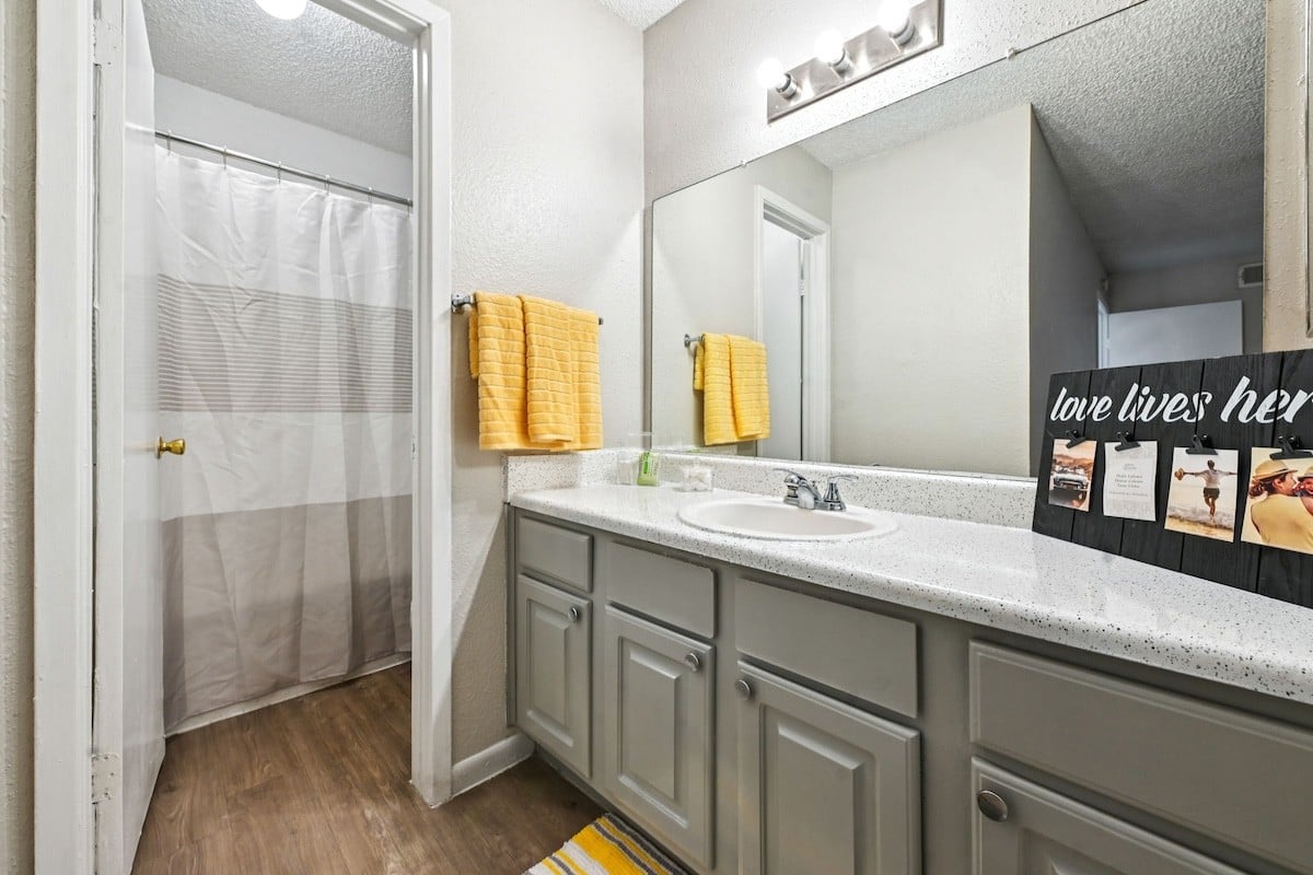 Pine Creek Apartments Image 68