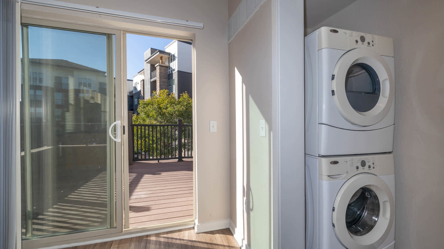 Arbour Square Apartment Image 42
