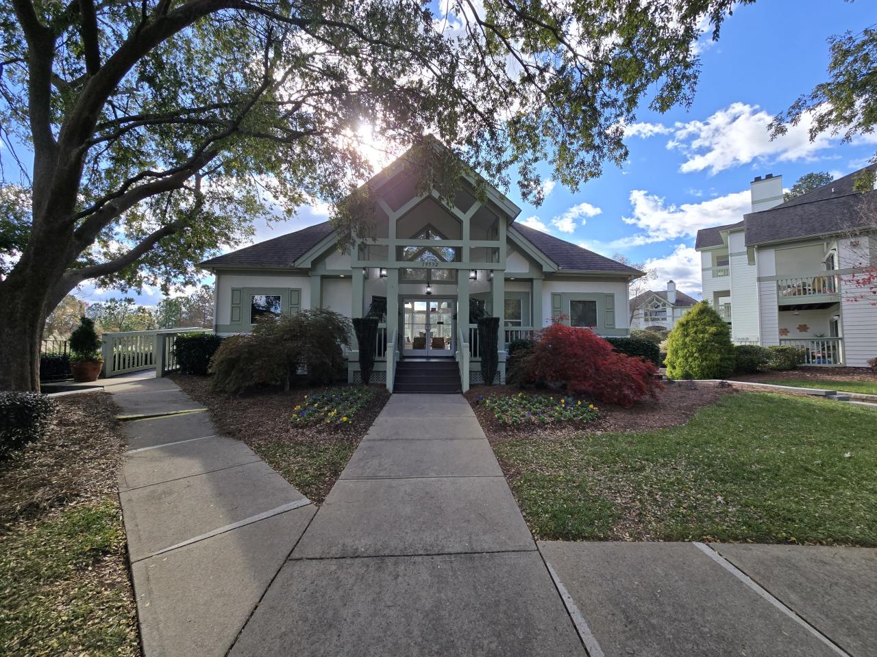 One Norman Square Image 15
