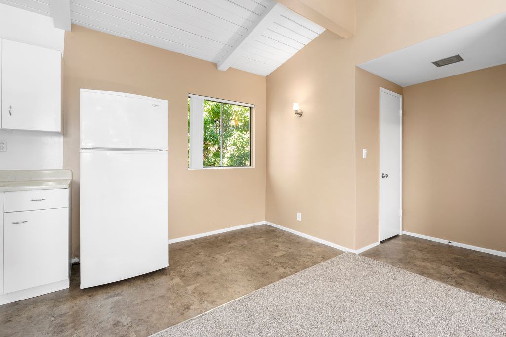 St. Andrews Manor Apartments Image 2