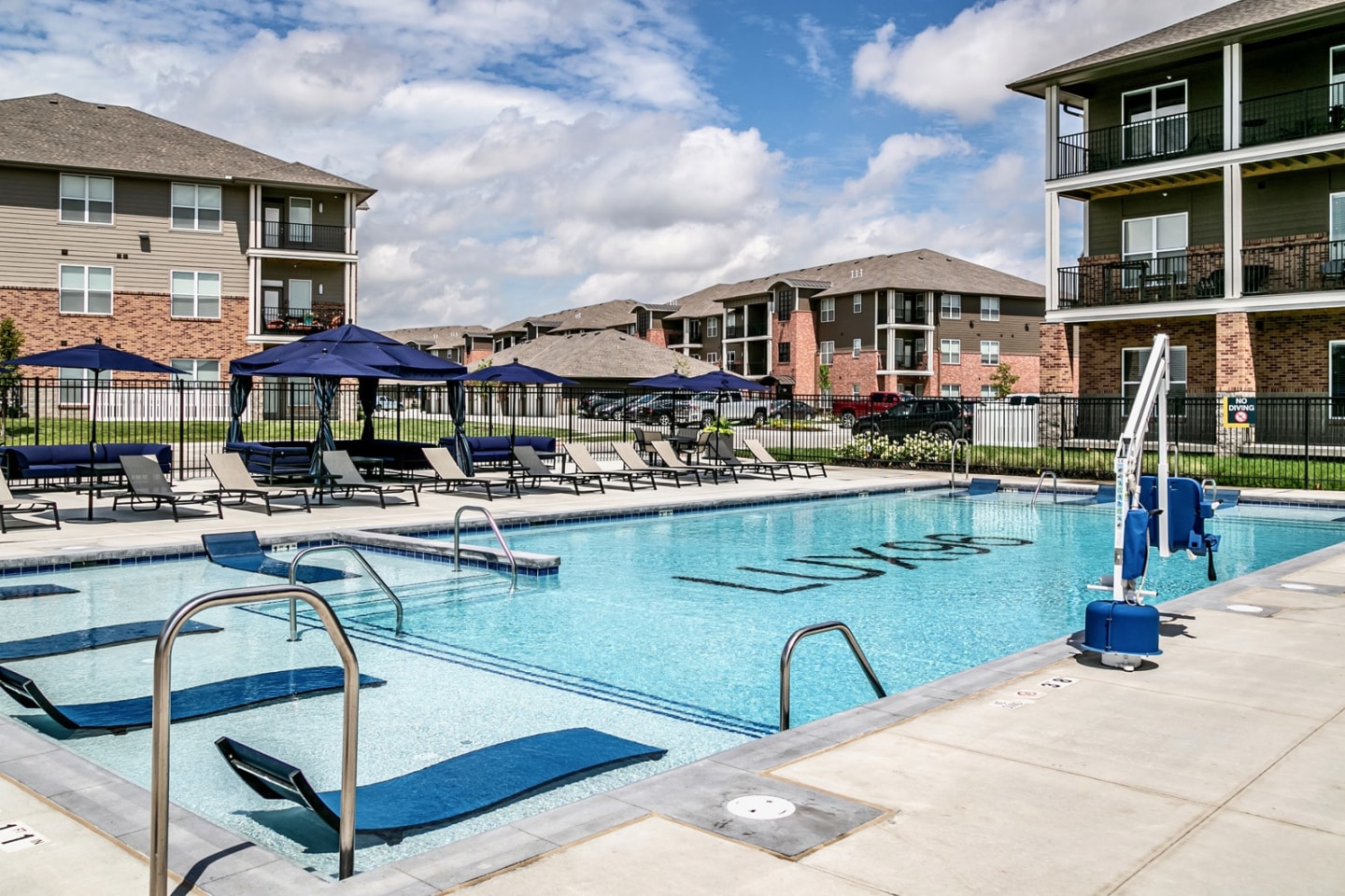 The Apartments at Lux 96 Image 37
