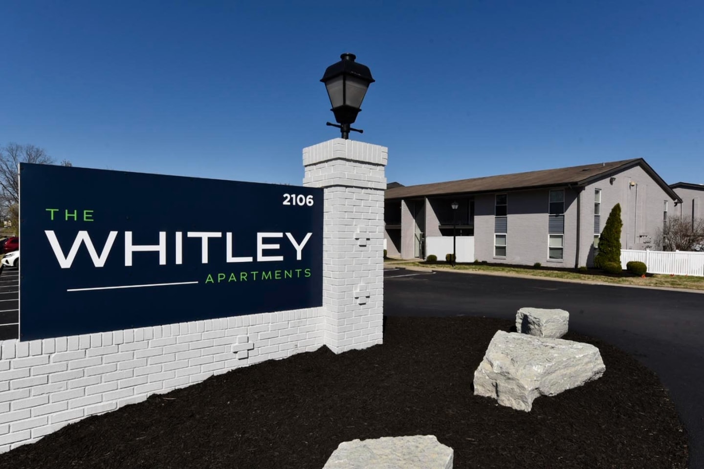 The Whitley Image 32