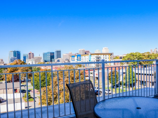 The Mercer Image 44