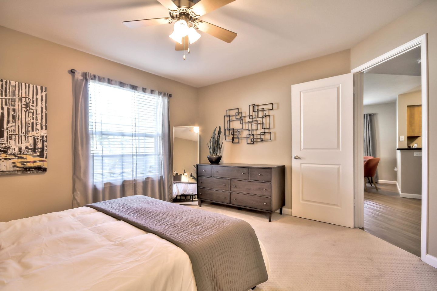 Rosemeade Apartment Homes Image 30