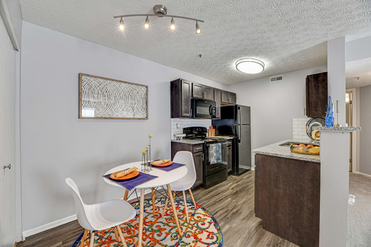 Trinity Lakes Apartments Image 18