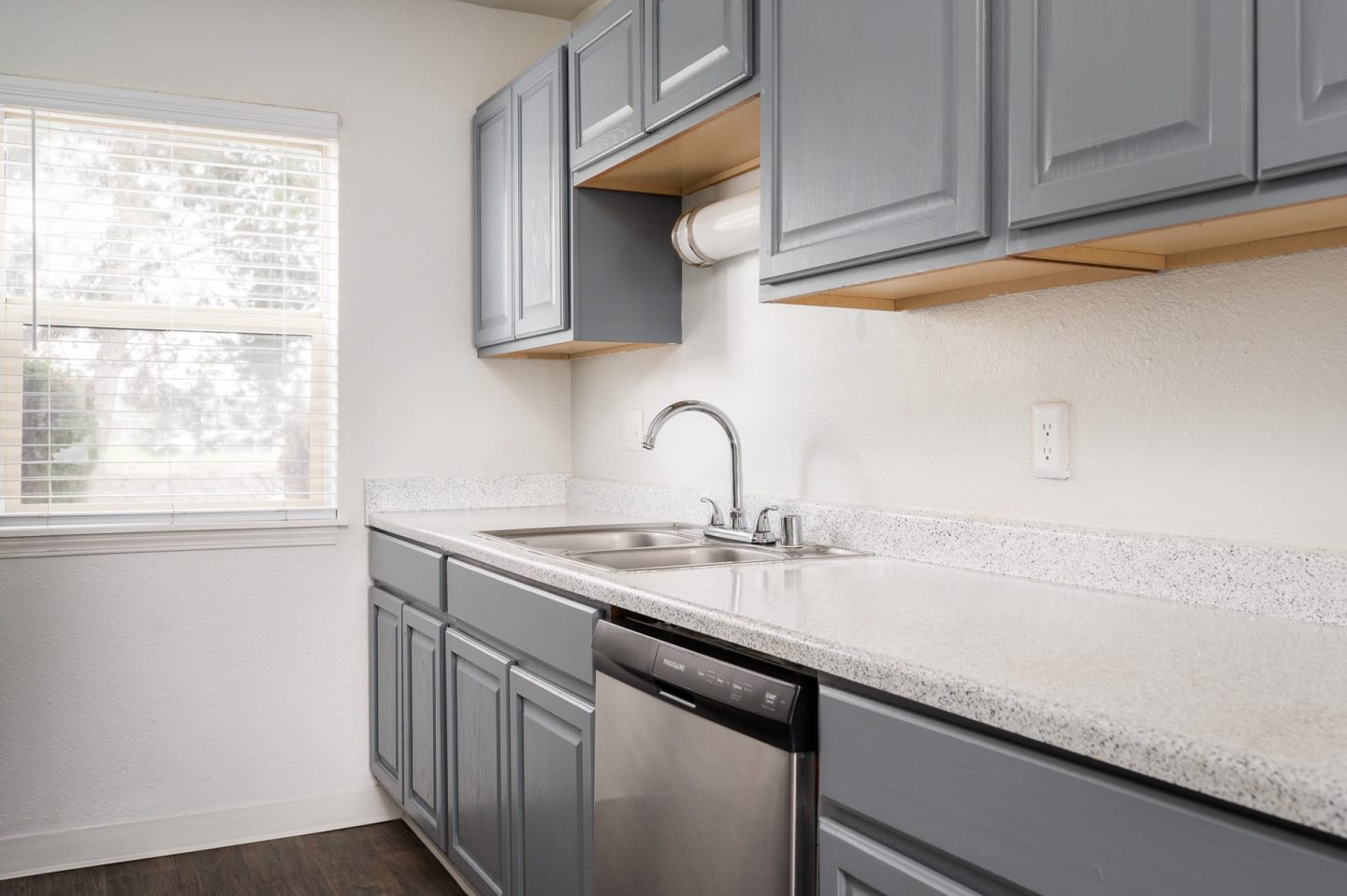 Kentwood Apartments Image 32
