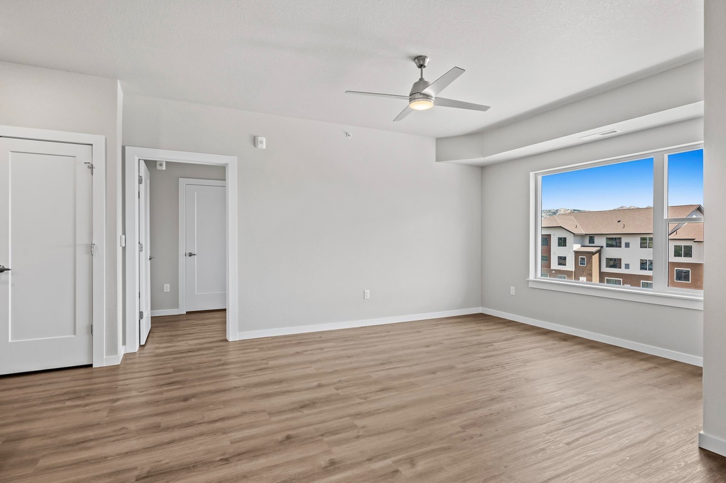 Prospector Apartments Image 6