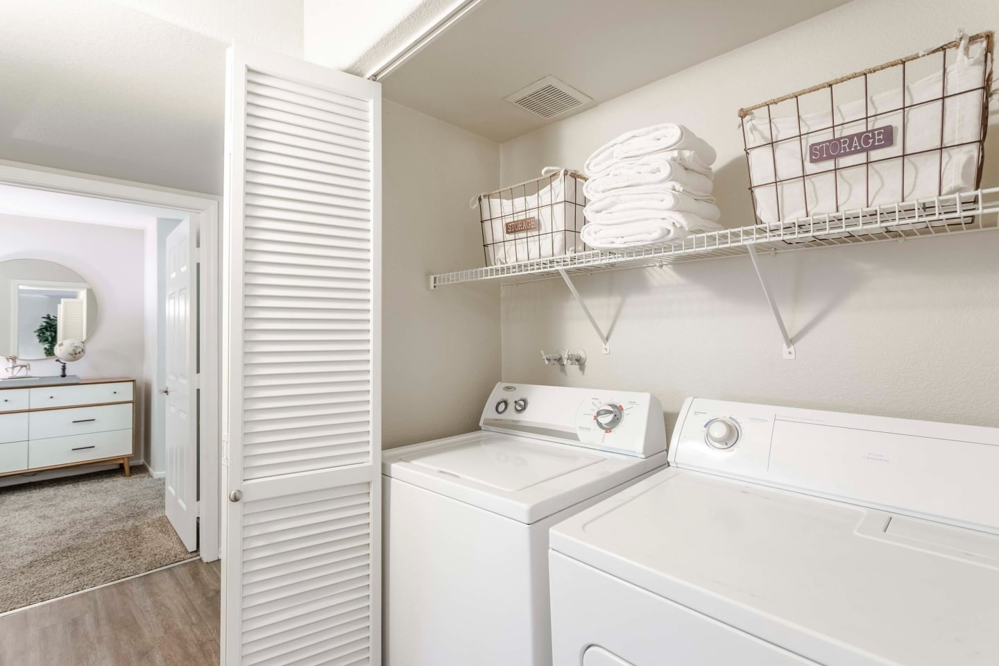 55+ Active Adult Apartment Homes - Destinations Pueblo Image 3