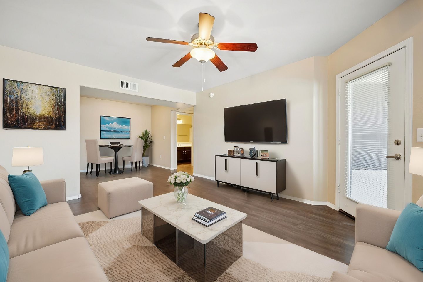 Sonoran Apartments Image 9