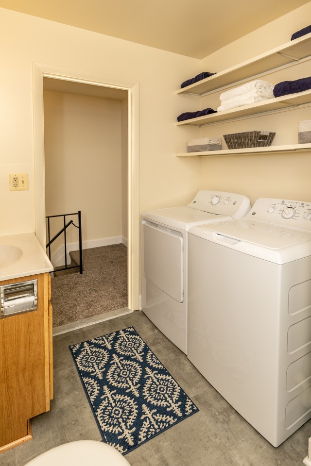 Seven Oaks Townhomes Image 20
