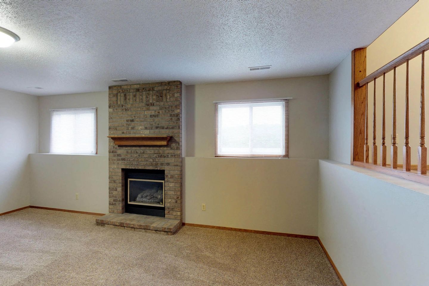 Cottage West Twin Homes Image 15