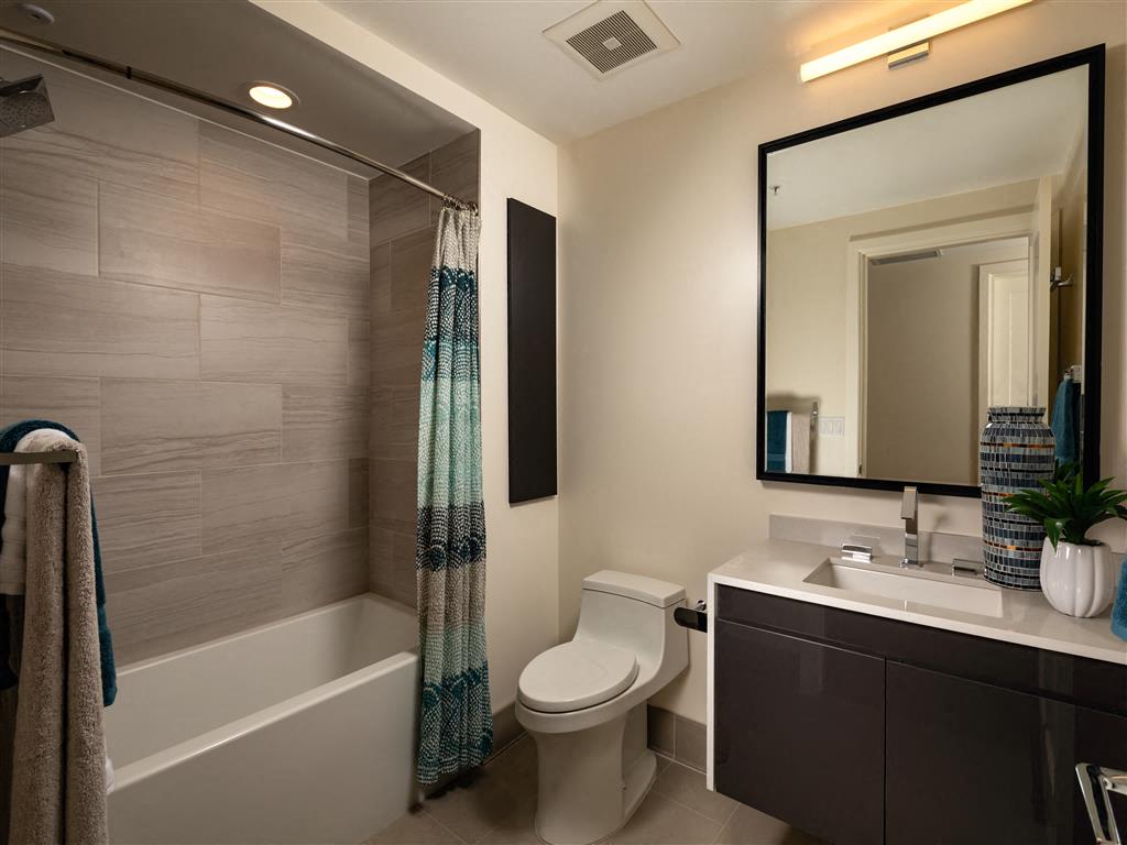 2300 Wilshire Image 23