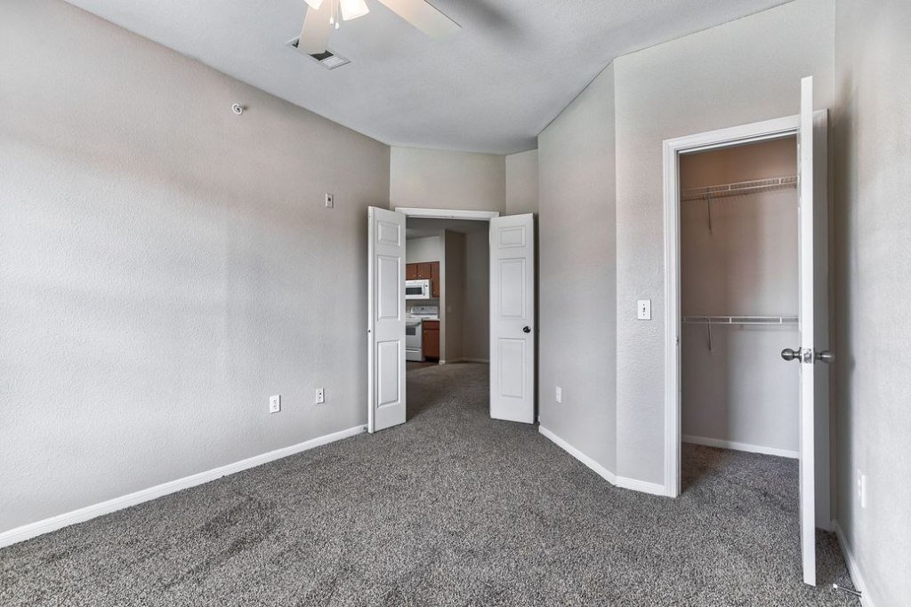 Vistas of Vance Jackson Apartments Image 15