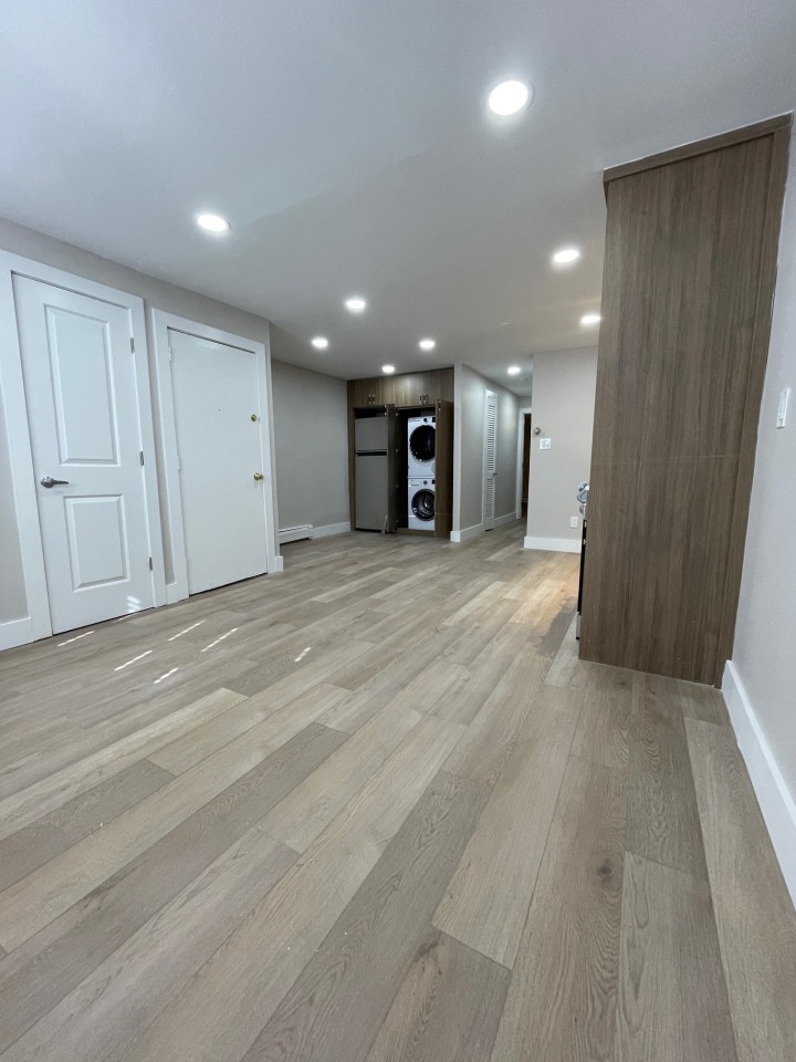 Poplar Street Apartments Image 6