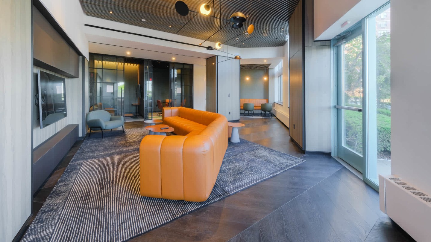 Portside Towers Image 7