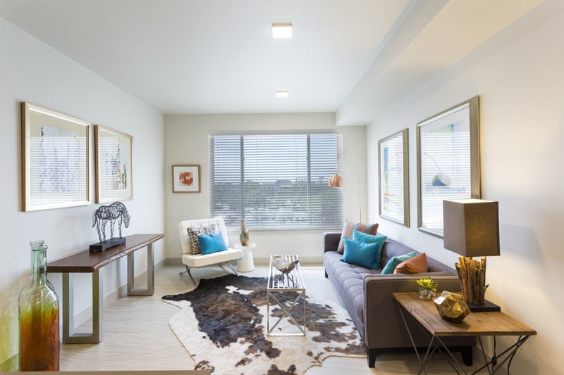 7/S Denver Haus Image 47