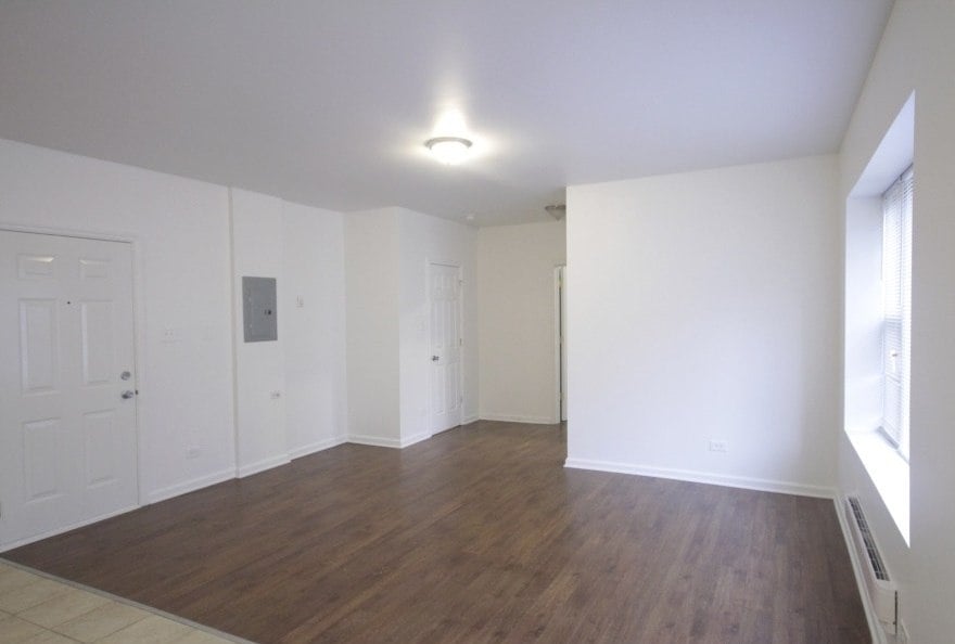 7706 S Coles Avenue Image 10