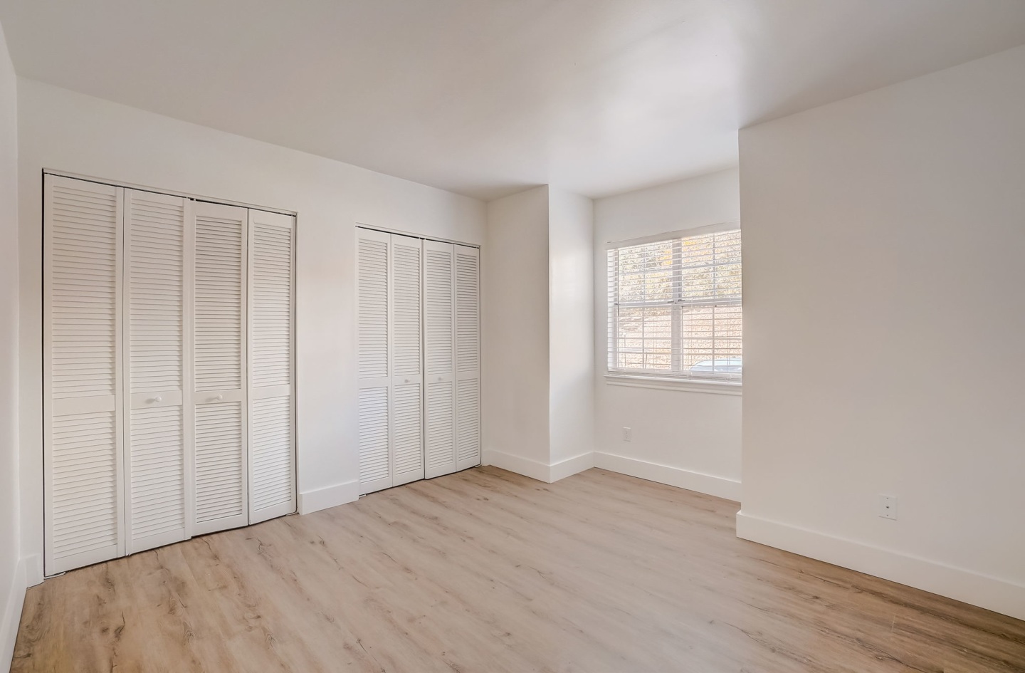 Brentwood Oaks Image 19