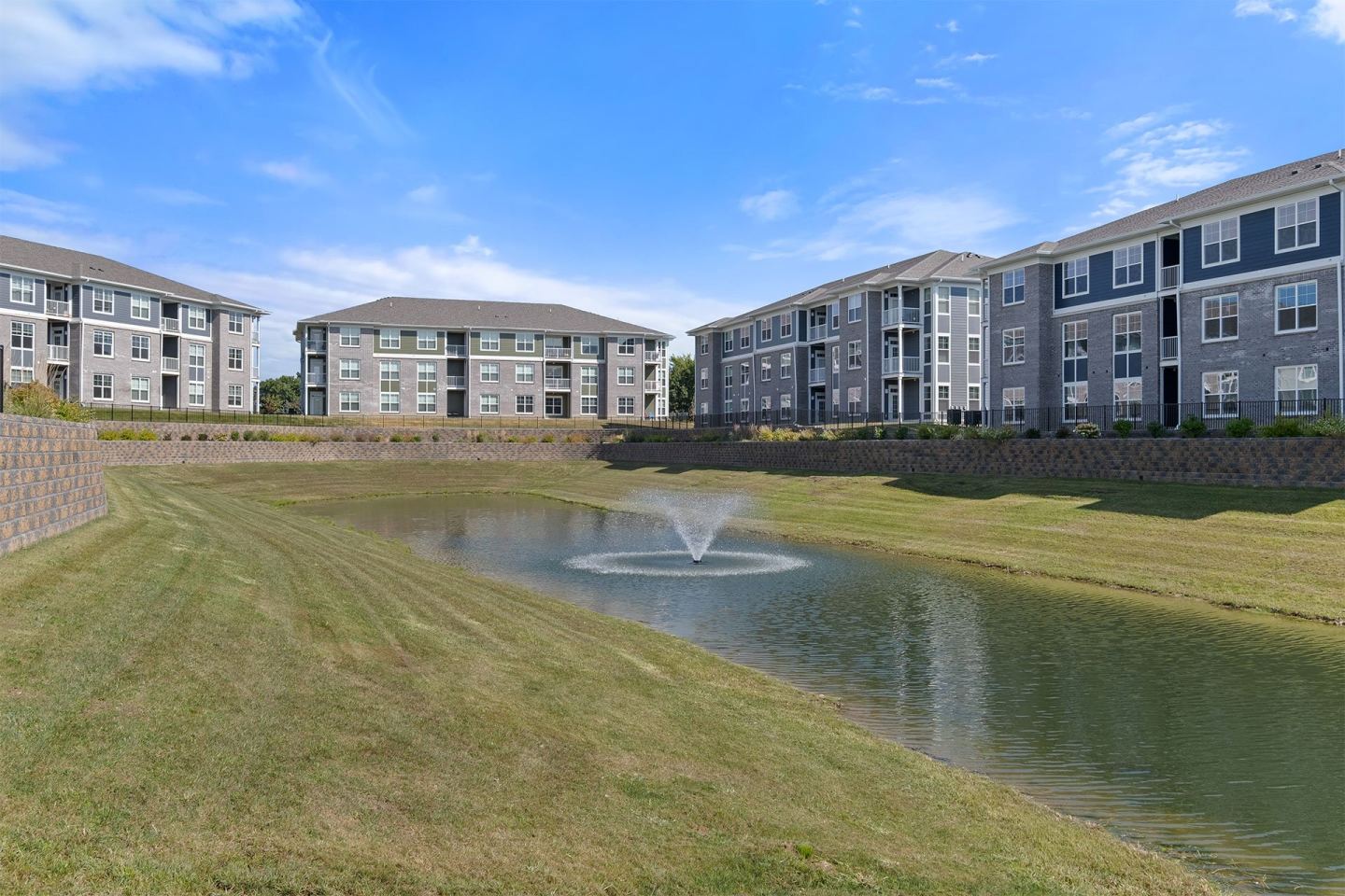 Shoreline Flats Image 48