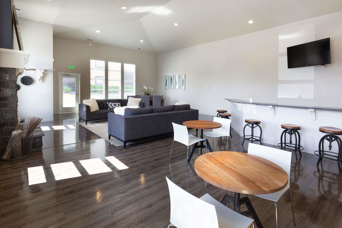 Oquirrh Hills Image 43