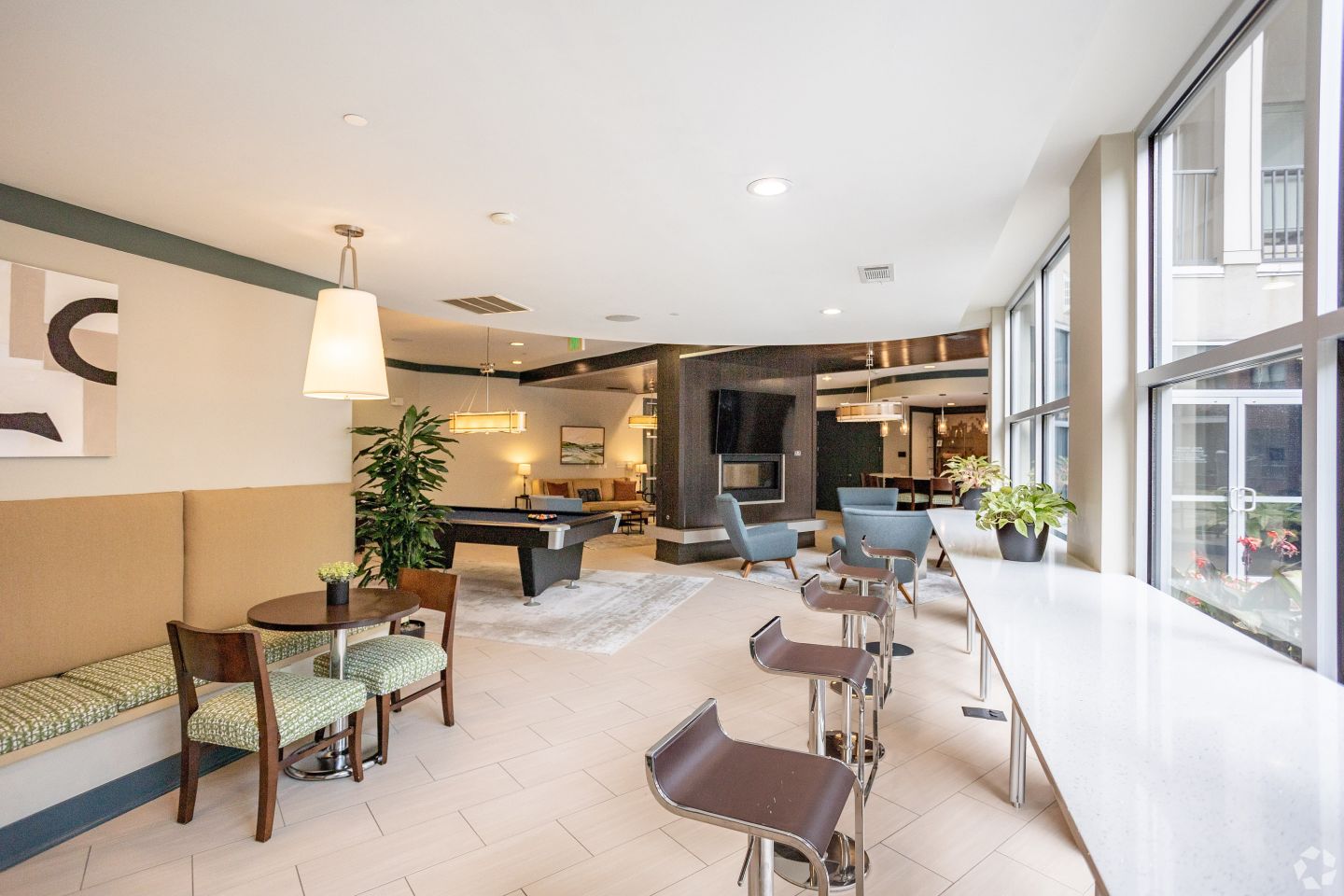 Pine Street Flats Image 61