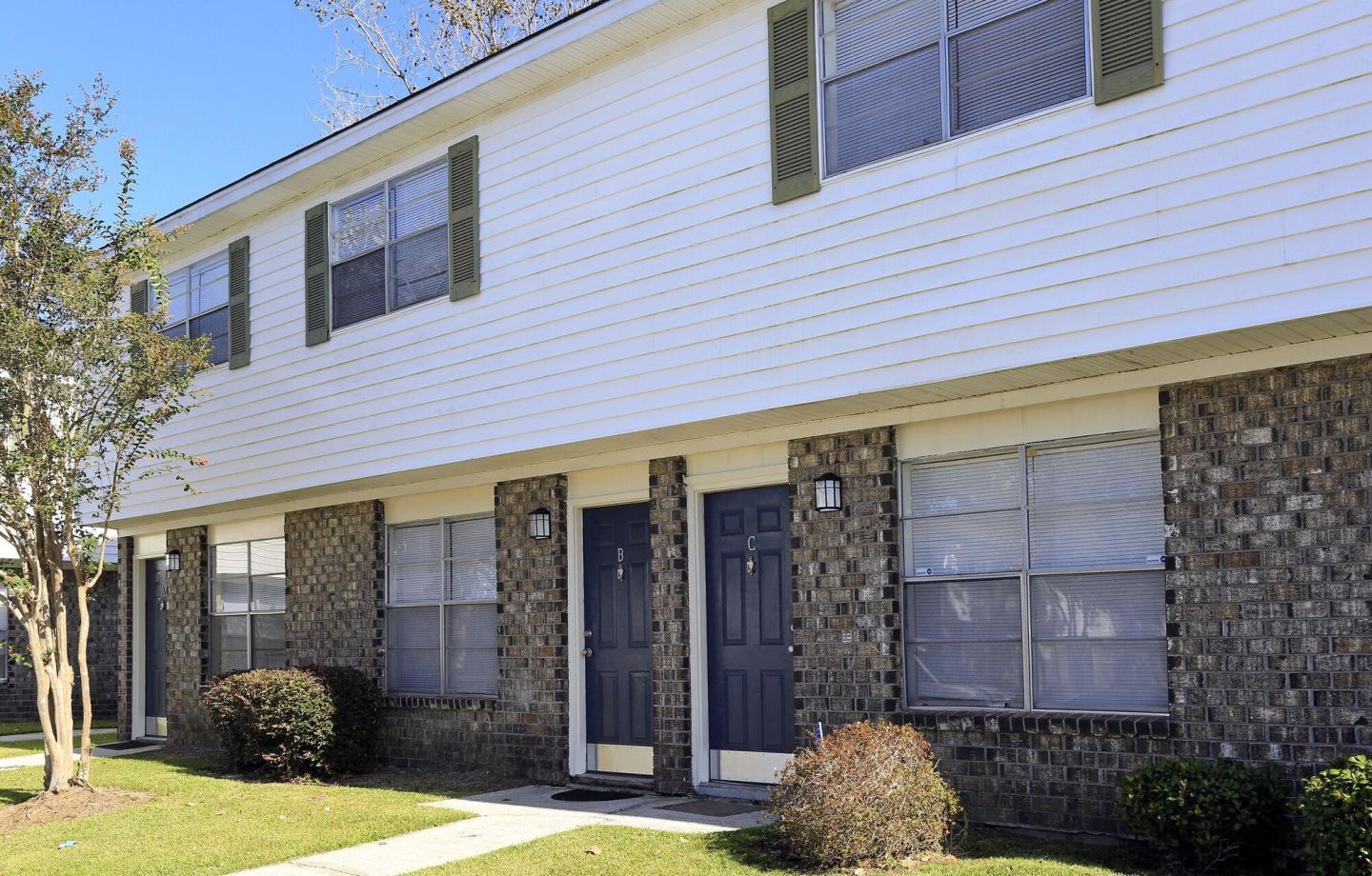 Patriot's Place Townhomes Image 9
