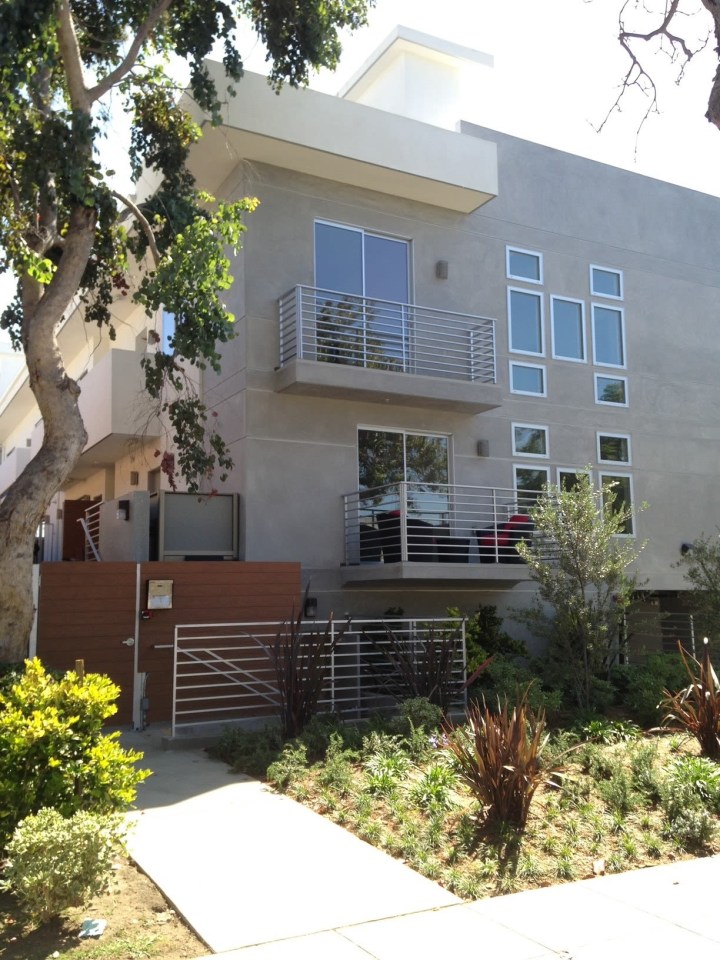 3630 Mentone Ave. Image 2