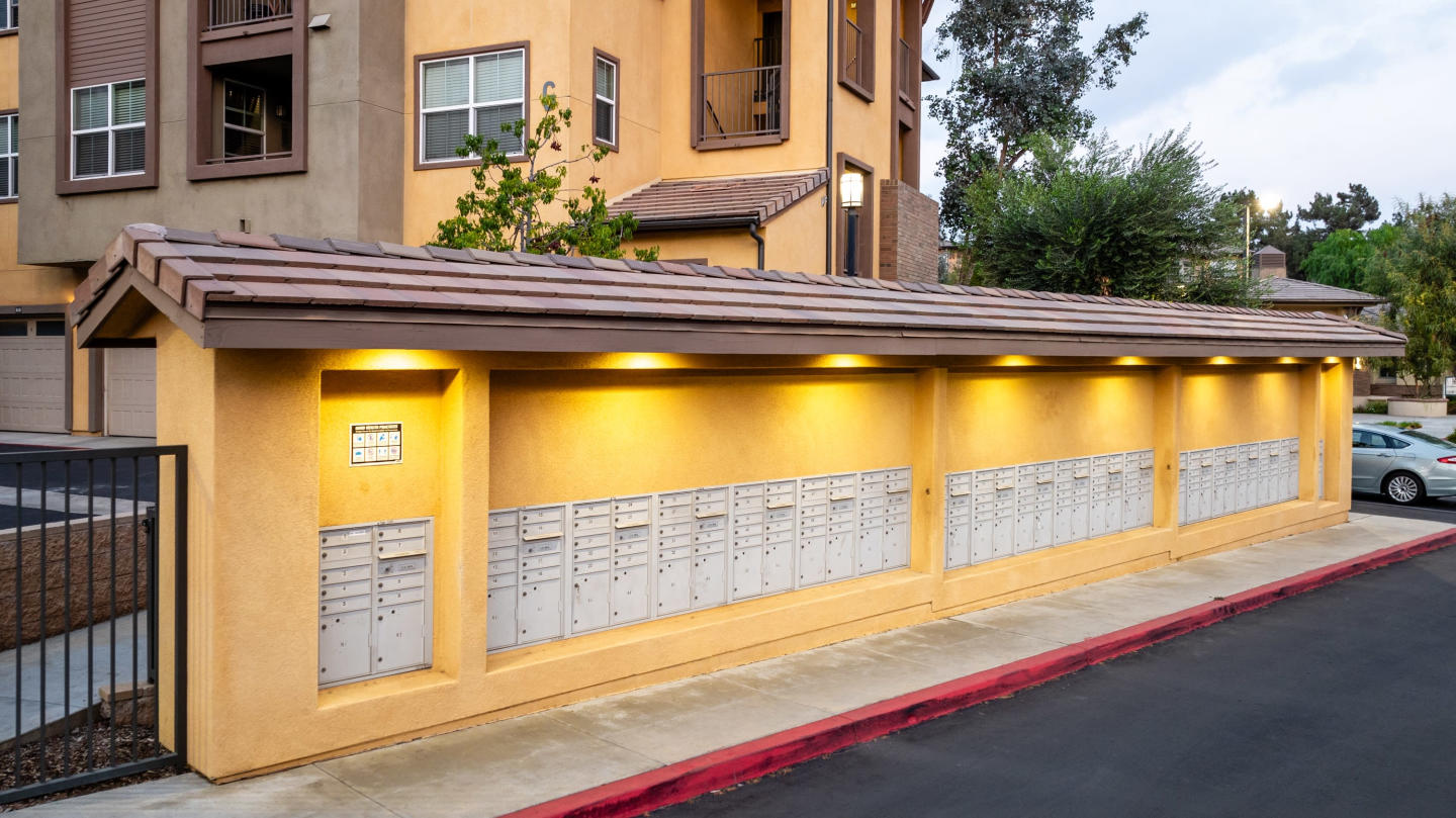 La Verne Village Luxury Apartment Homes Image 58