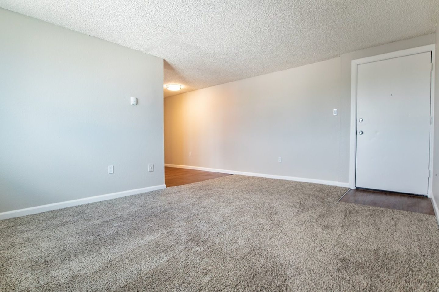 Joliet Towers Apartments Image 45