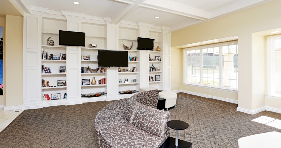 Embassy Park Apartments Image 36