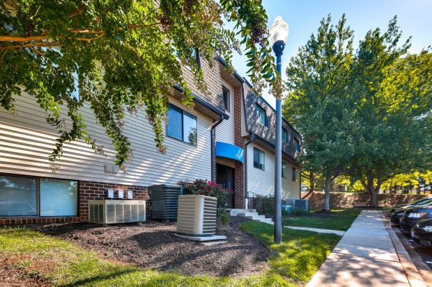 Meadow Creek Apartments Image 7