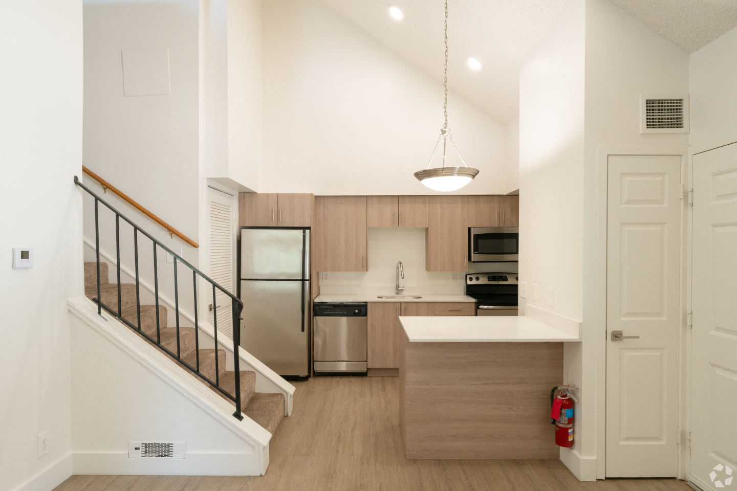 AVIA Lofts at Maple Road Image 25