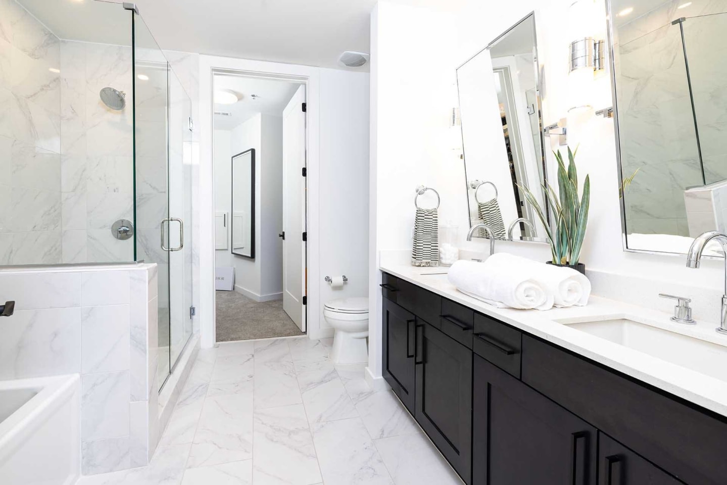 The Huntley Luxury Apartments Image 50