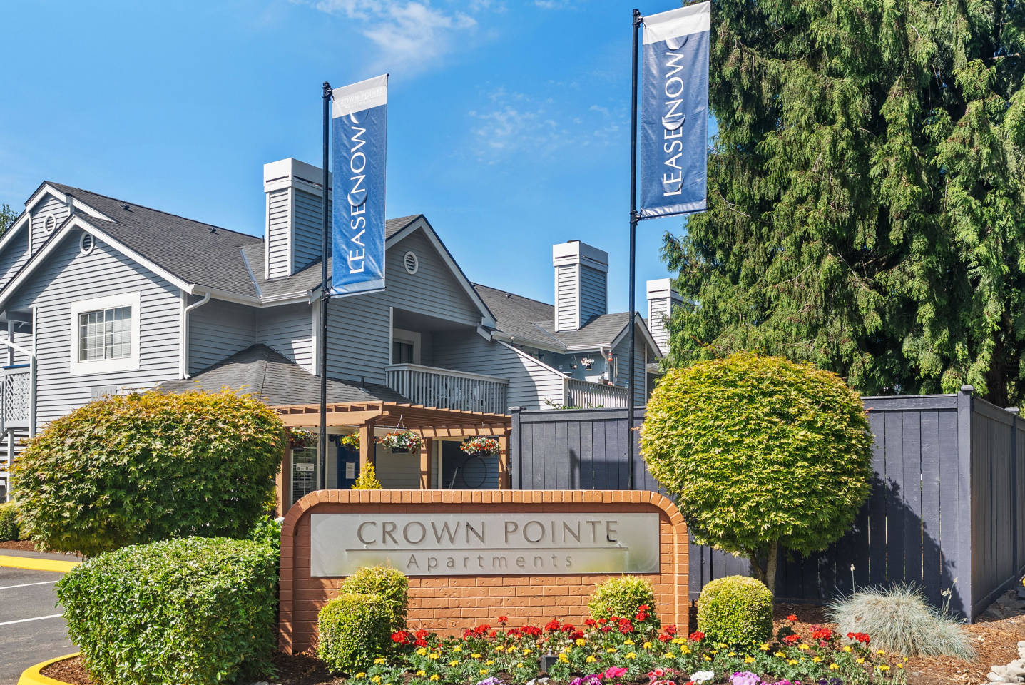 Crown Pointe Apartments Image 30