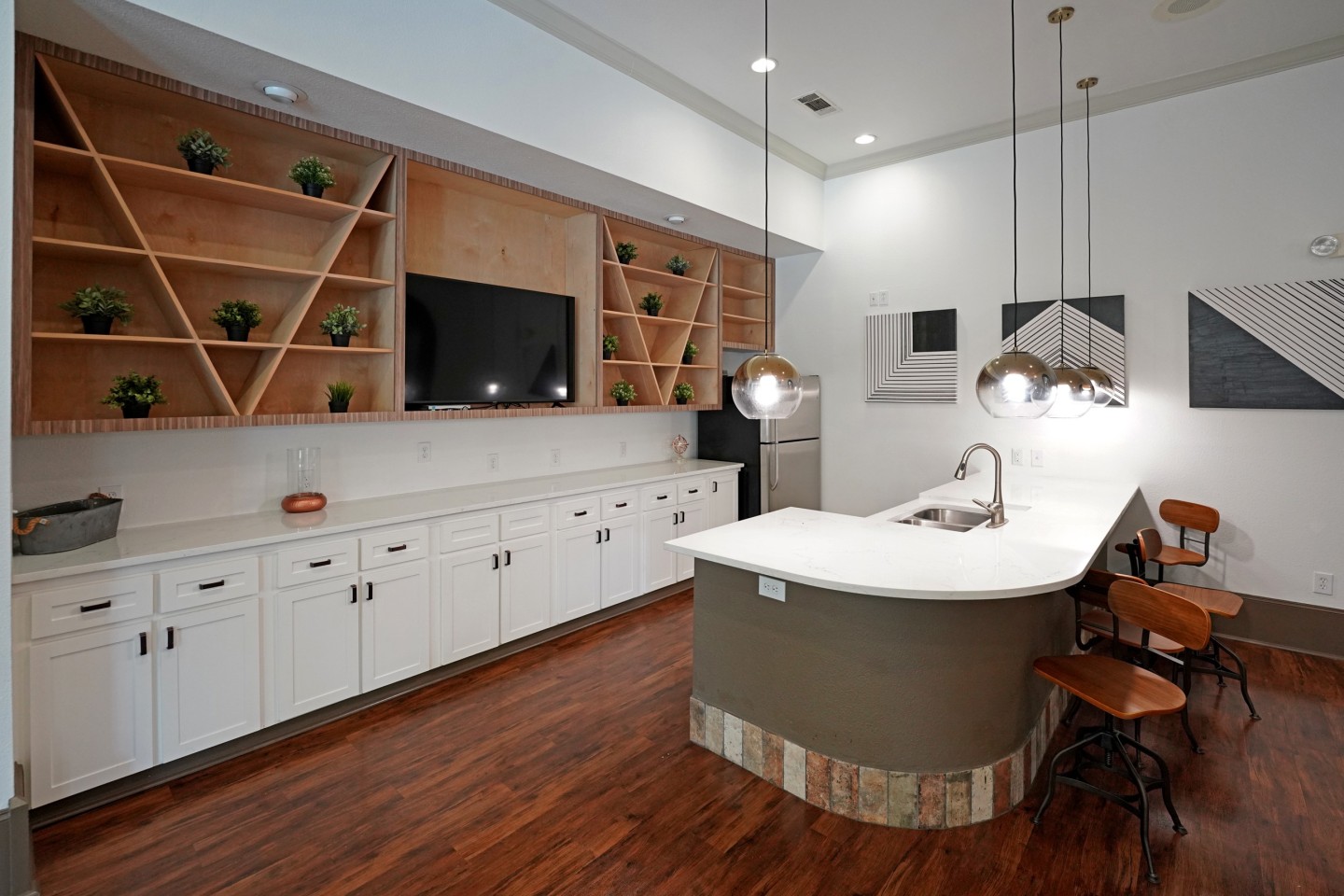 Residences at  Riverpark West Image 39