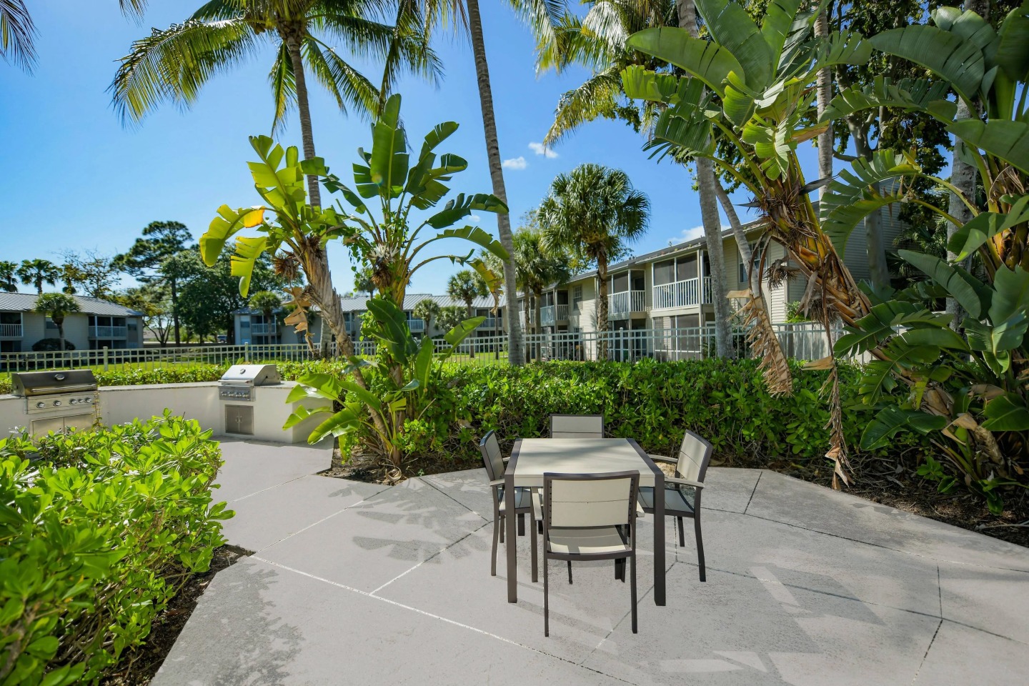 The Coast Residences Image 13
